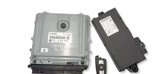 BMW 3 E90 E91 Engine ECU kit and lock set 9237047 8510829 61359237047