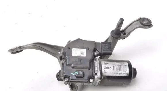 Opel Zafira C Wiper motor W000027366