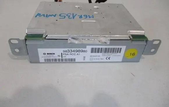 Peugeot 3008 II Navigation unit CD/DVD player 9833498980