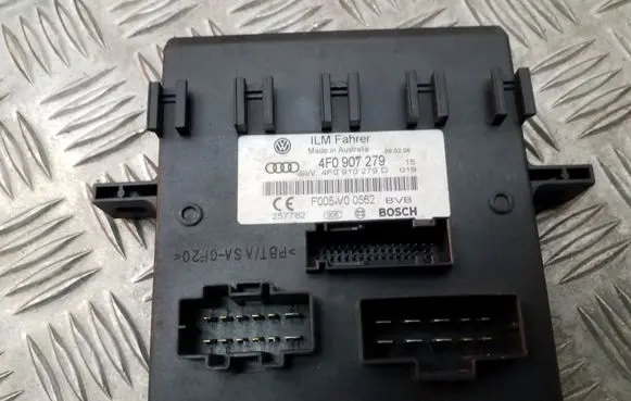 Audi A6 S6 C6 4F Light module LCM 4F0907279