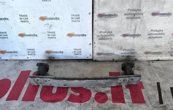 Toyota Avensis T270 Rear bumper cross member