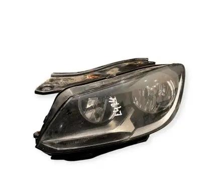 Volkswagen Touran II Headlight/headlamp 1T1941005G 030126820100 LE09A6213