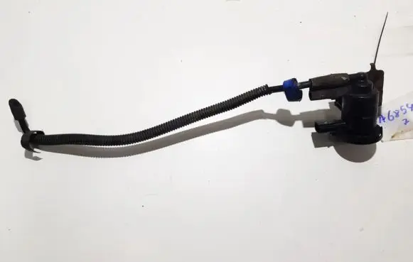 Chrysler Town u0026 Country IV Vacuum air tank pa66gf33