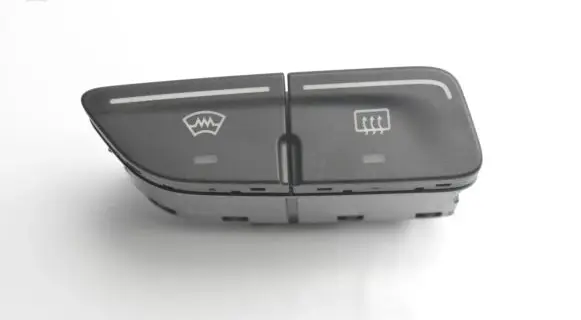 Ford Focus Windscreen/window heater switch AM5T18K574