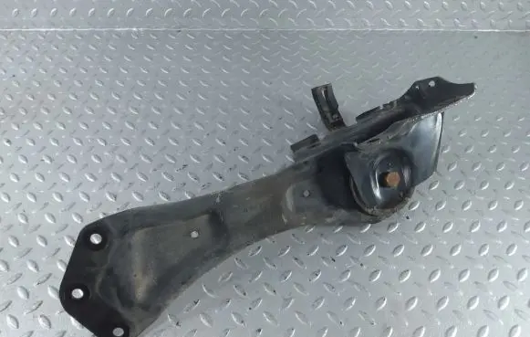Mercedes-Benz A W177 Rear upper control arm/wishbone A2473520700 2473520700 2473503300