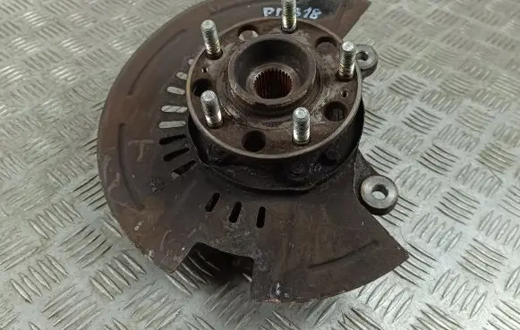 KIA Sorento Front wheel hub
