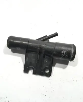 Coolant pipe/hose