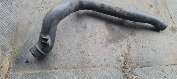 Volvo S60 Intercooler hose/pipe 8624887