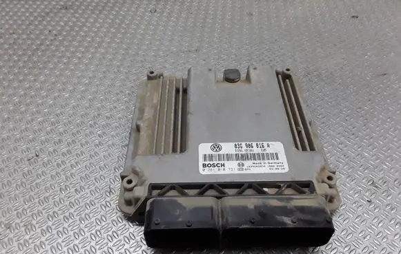 Volkswagen Touran I Engine control unit/module 03G906016A 0281010731