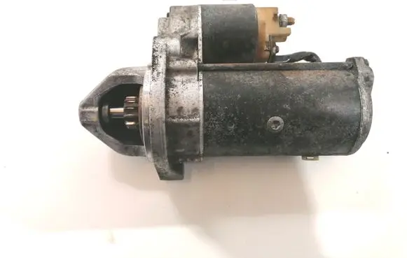 Mercedes-Benz E W210 Starter motor 0051511301