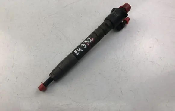 Volvo V60 Fuel injector 31303238