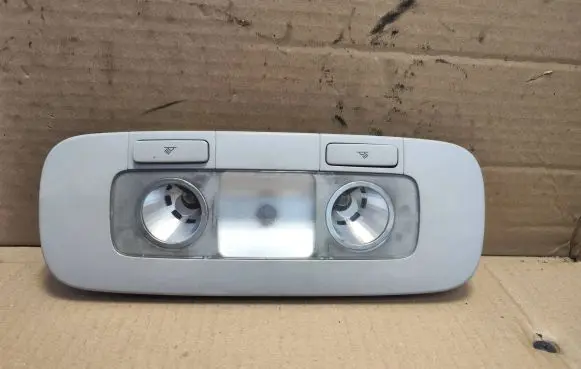 Volkswagen Golf V Front seat light 3C0947291C
