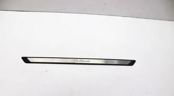 Alfa Romeo Stelvio Rear sill trim cover