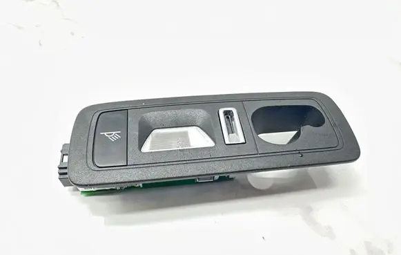 Porsche Cayenne (92A) Front seat light 7P5947291L 01032103