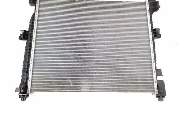 Coolant radiator
