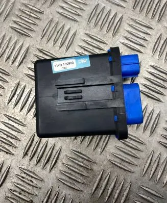 Land Rover Freelander Coolant fan relay YWB100980