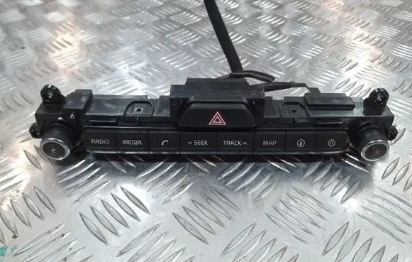 KIA Sportage Head unit multimedia control PU8565