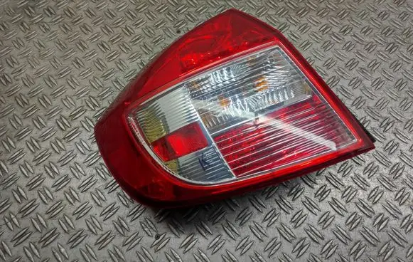 Suzuki SX4 Rear/tail lights 22059135