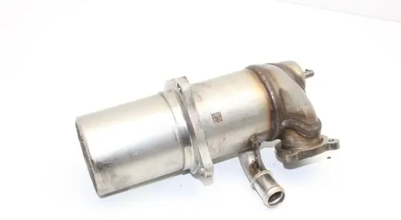 Audi A4 S4 B9 8W EGR valve cooler 04L131512A