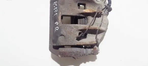 Peugeot 607 Front brake caliper