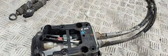 Subaru Forester SH Gear shift cable linkage 35053SC000 35060SC040 35060SC050