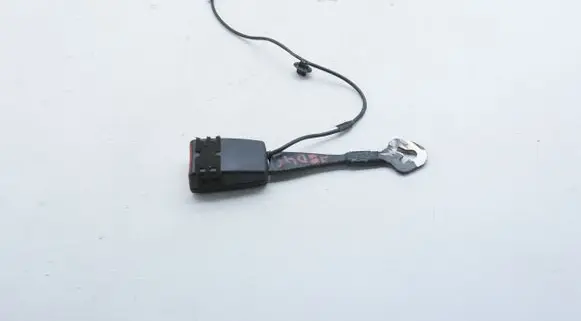 Audi A8 S8 D4 4H Front seatbelt buckle 4H0857755C