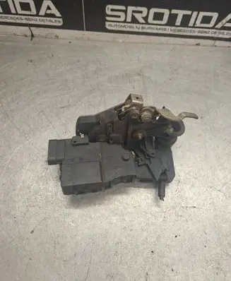 Mercedes-Benz ML W163 Front door lock A1637203235