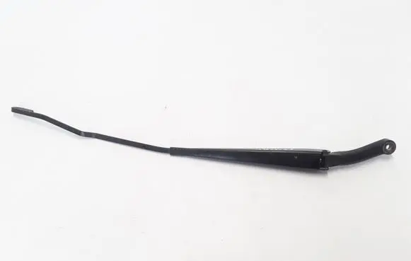 Volvo XC70 Front wiper blade arm 8624269
