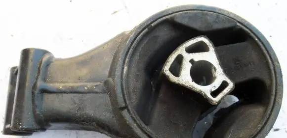 Opel Zafira C Engine mount vacuum valve 