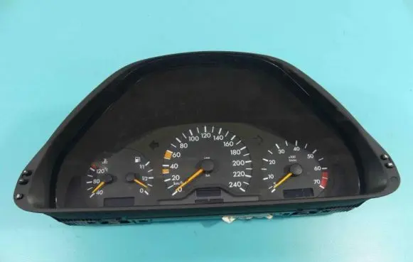 Mercedes-Benz CLK A208 C208 Speedometer (instrument cluster) 2085401911 IMPRK1342344