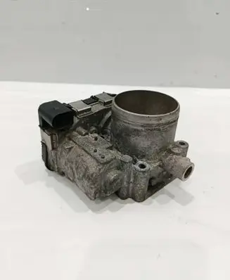 Volkswagen PASSAT B8 Throttle valve 03F133062C 0430064350