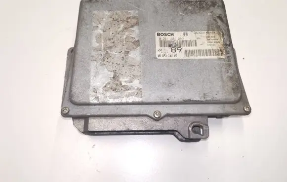Peugeot 406 Engine control unit/module 0261204063 9624518380