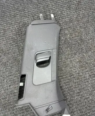 Volvo XC90 (C) pillar trim 31377582 31363588