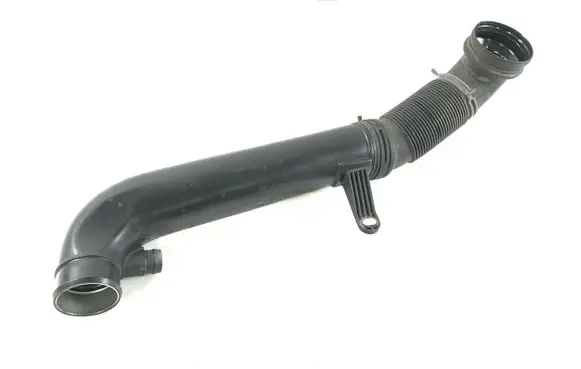 Audi Q3 8U Turbo air intake inlet pipe/hose 5N0129684B 1K0129654AP 1K0129656AG