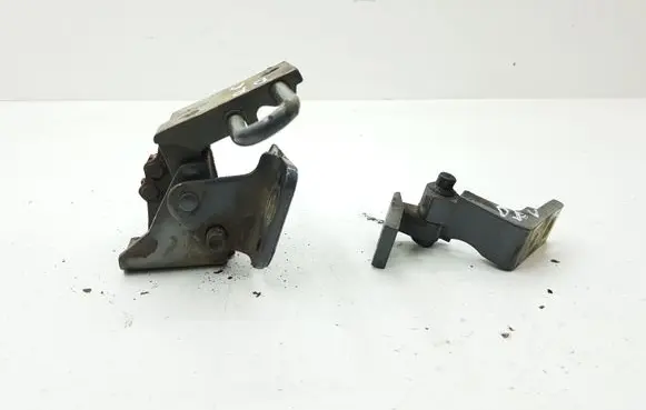 Seat Toledo II (1M) Front door hinge set 4B0831412A