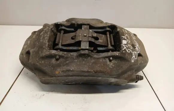 Volkswagen Touareg I Front brake caliper