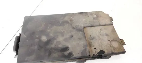 Audi A3 S3 8P Fuse box cover 1K0915443