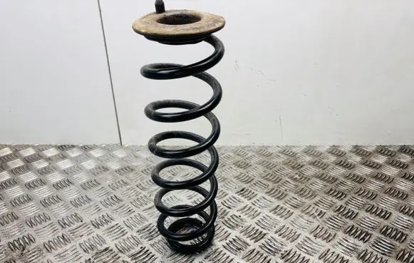 Skoda Superb B8 (3V) Rear coil spring 1081588