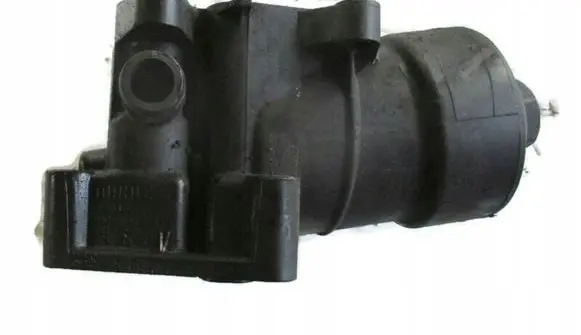 Skoda Roomster (5J) Oil filter mounting bracket