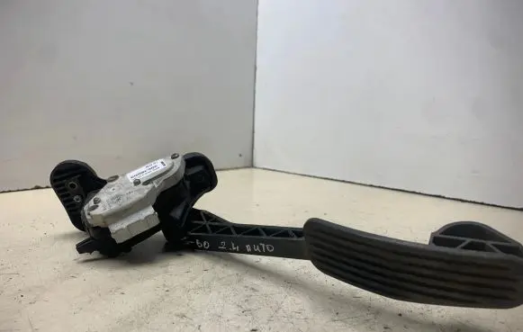 Volvo S60 Accelerator throttle pedal 30636003 6PV00853700