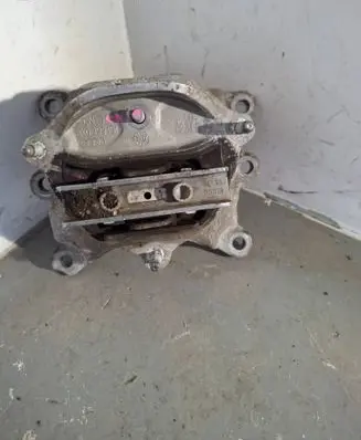 Gearbox mount