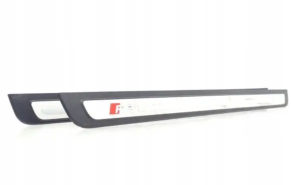 Audi A5 8T 8F sill trim set (inner) 8T0853373