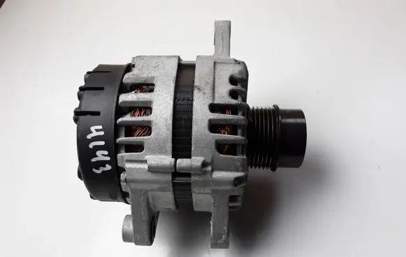KIA Sportage Generator/alternator 373002B960
