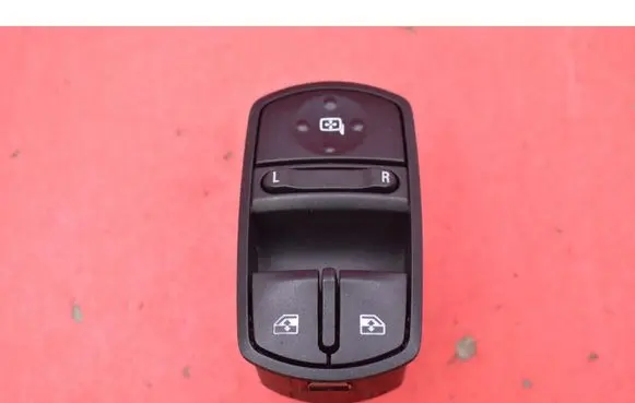 Opel Corsa E Electric window control switch 13430017