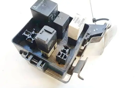 Mitsubishi Pajero Fuse box set