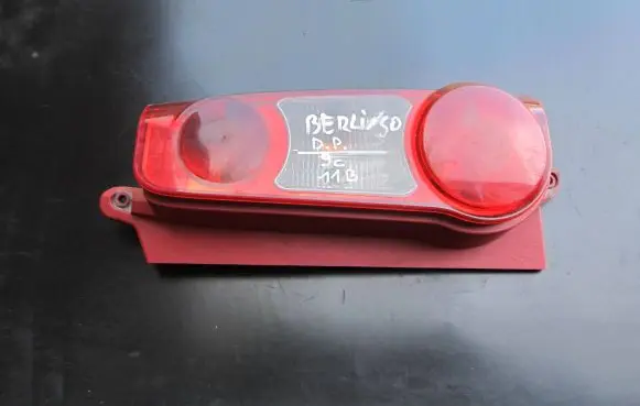 Citroen Berlingo Rear/tail lights 9680607880