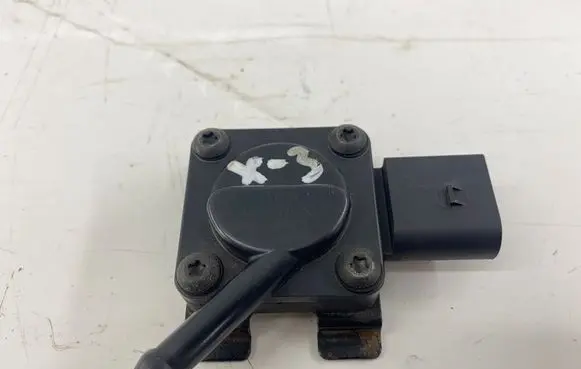 BMW X3 E83 Exhaust gas pressure sensor 778921903
