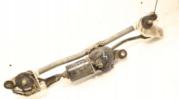 Front wiper linkage and motor