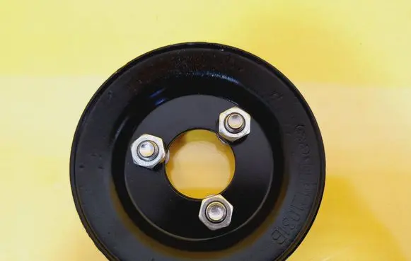 Audi A4 S4 B5 8D Water pump pulley 058121031B 058121031C
