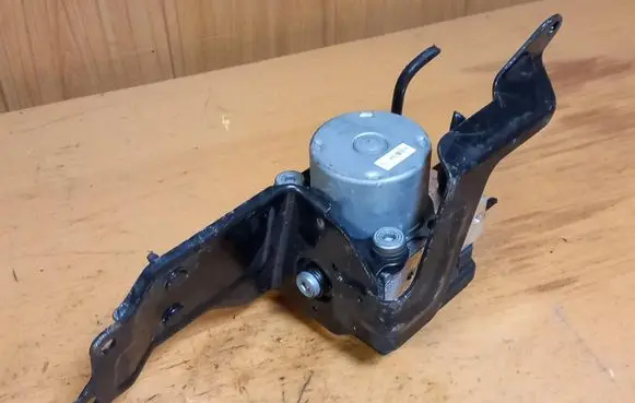 KIA Stonic ABS Pump 58920H8760